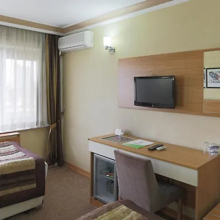 Отель Baskent 3*